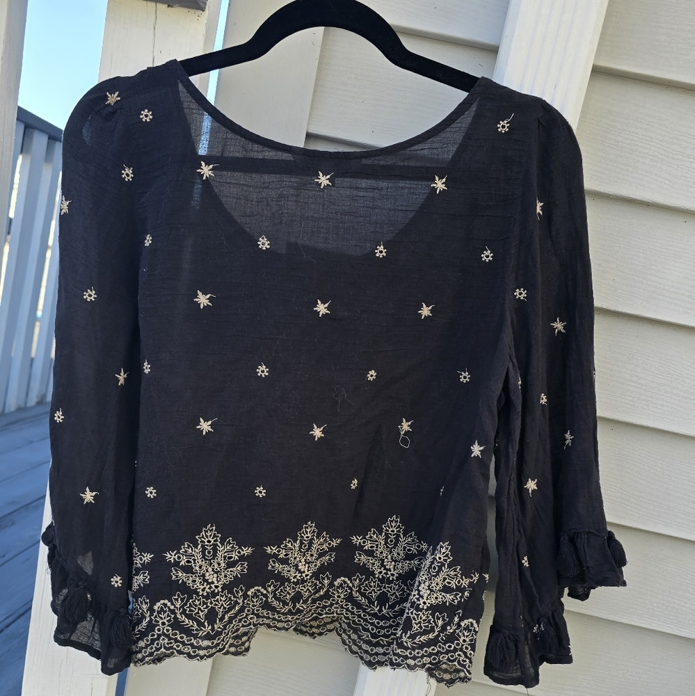 American Eagle Top - Picture 5 of 8